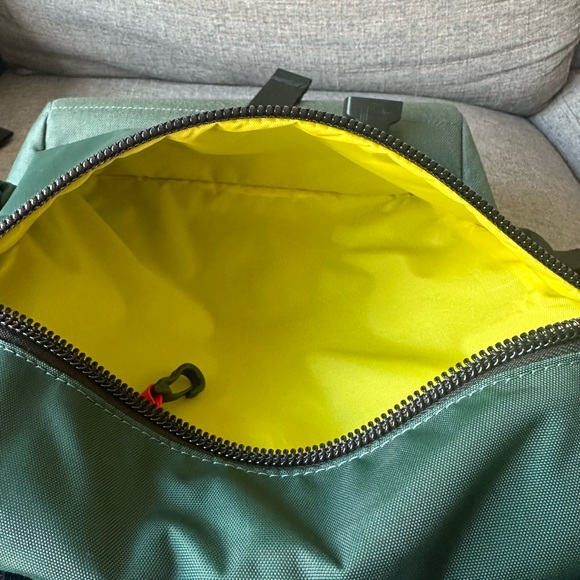 Topo Rover Pack Classic Backpack in Forest Green - Picture 6 of 11